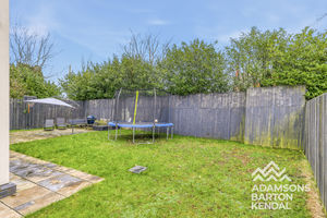 Photo 31- click for photo gallery